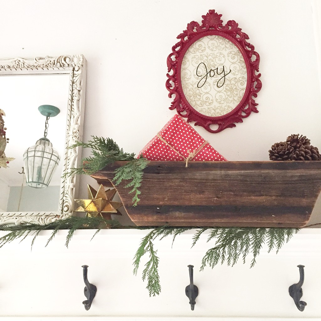 Farmhouse Christmas Home Tour|best christmas blog|farmhouse home tour|christmas blogs|farmhouse christmas|christmas decorating|french decorating for christmas|decorate home|home decor|shabby chic christmas|hallstromhome