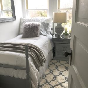 Teen Girl's Bedroom Style- Easy Chalk Paint Recipe