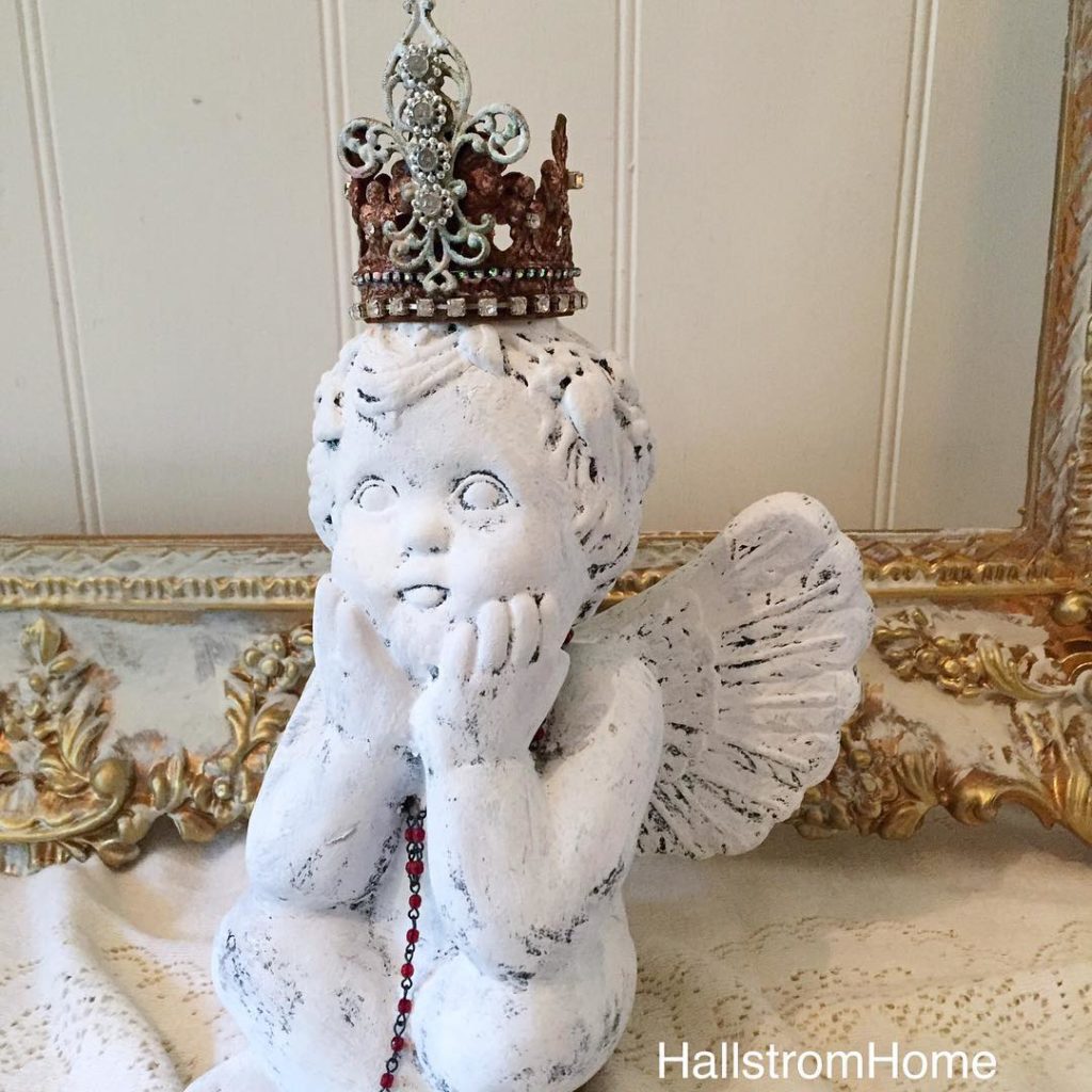 Darling cherub with a handmade Crown is now available in shop link @hallstromhome I'll be posting more cherubs next week as I have to go get my orders done now before the storm hits tonight. #frenchnordic #cherub