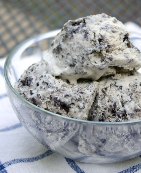 5 Delicious Ice Cream Recipes by Hallstrom Home