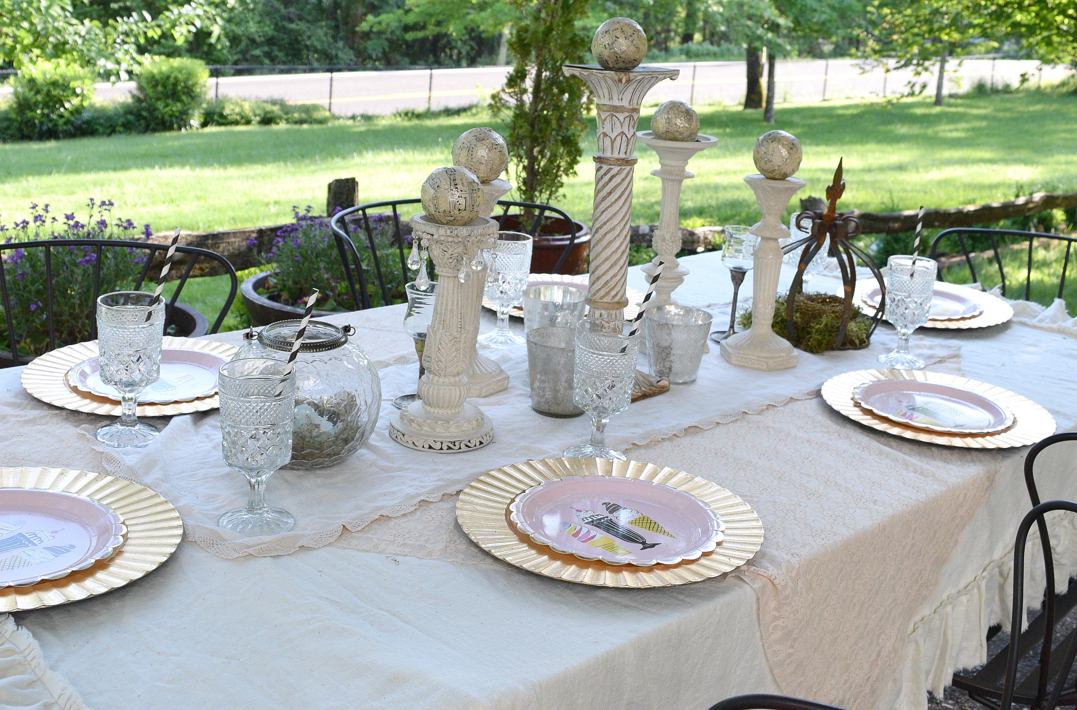 Garden Party Tablescape Decor