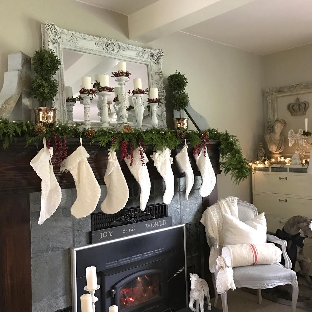 White Farmhouse Christmas
