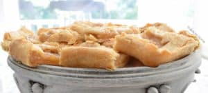 Farmhouse Pear Bar Recipe by Hallstrom Home