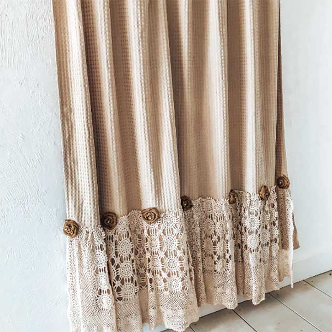 DIY Shabby Chic Shower Curtain Tutorial #shabbychic #chicfarmhouse #farmhouse #farmhousebathroom #frenchfarmhouse #bathroomremodel #showercurtain #hallstromhome #shabbychicbathroom #chichomedecor #homeremodel #designtips #diy #diycrafts #tutorial #showercurtaintutorial 