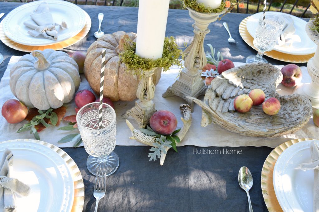 How to Create an Outdoor Fall Tablescape