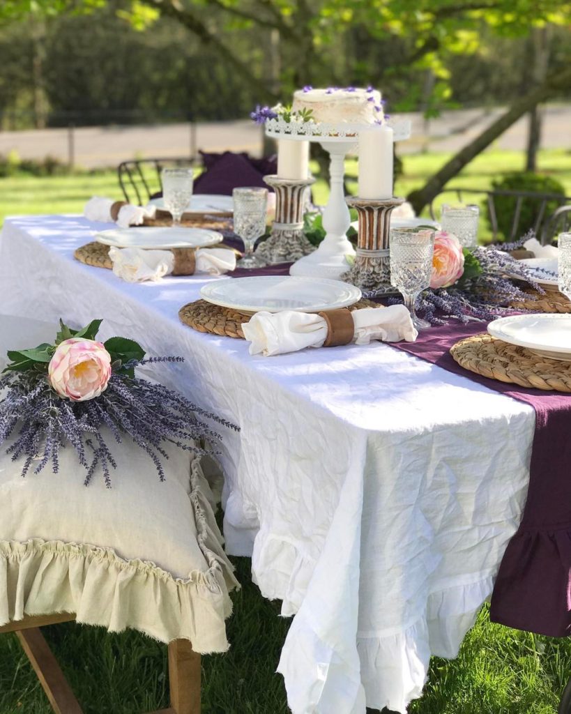 Outdoor Dining- Shabby Chic Style 