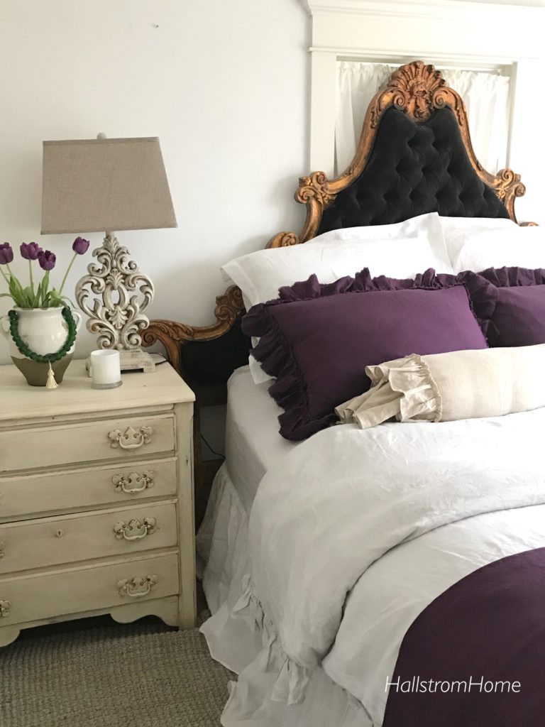 Shabby Chic Home Decorating Ideas / Rustic Loveliness Shabby Chic Decor Bedroom Shabby Chic Bedroom Furniture Vintage Shabby Chic Bedroom : What pieces of furniture and home décor are used in shabby chic decorating?