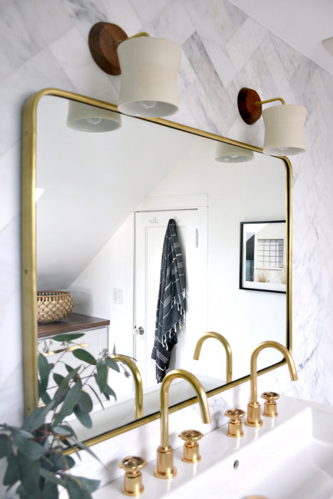 19 Bathroom Mirrors