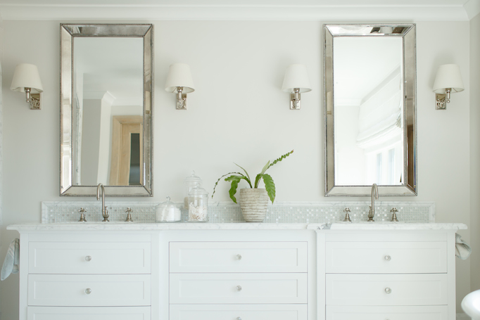 19 Bathroom Mirrors