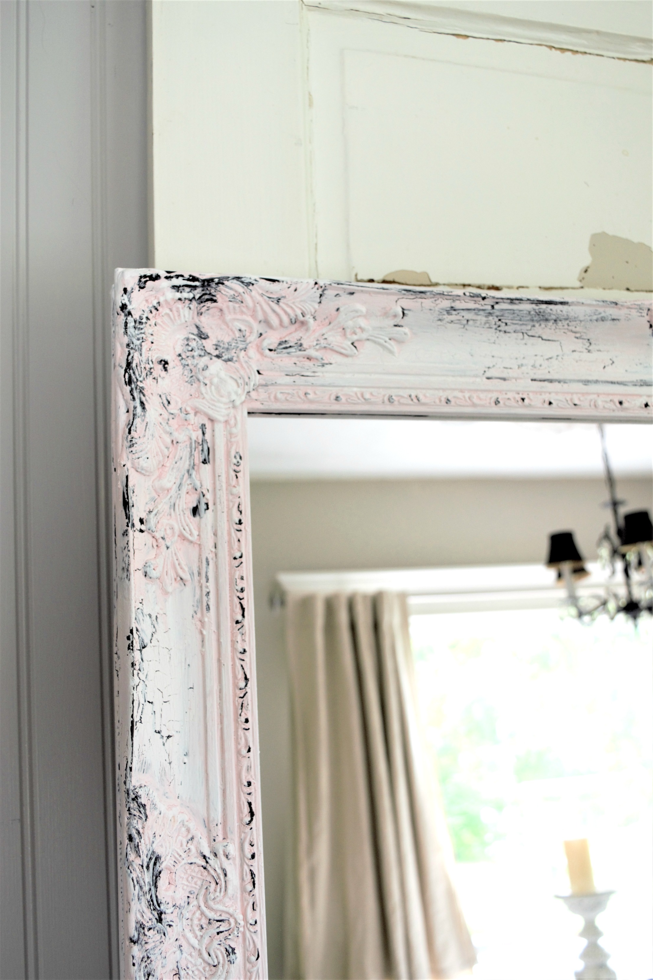 Easy Chippy Paint Mirror DIY