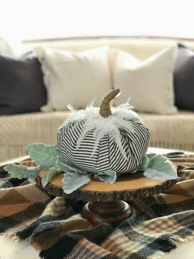 3 Tips You Want to Know When Making Fabric Pumpkins