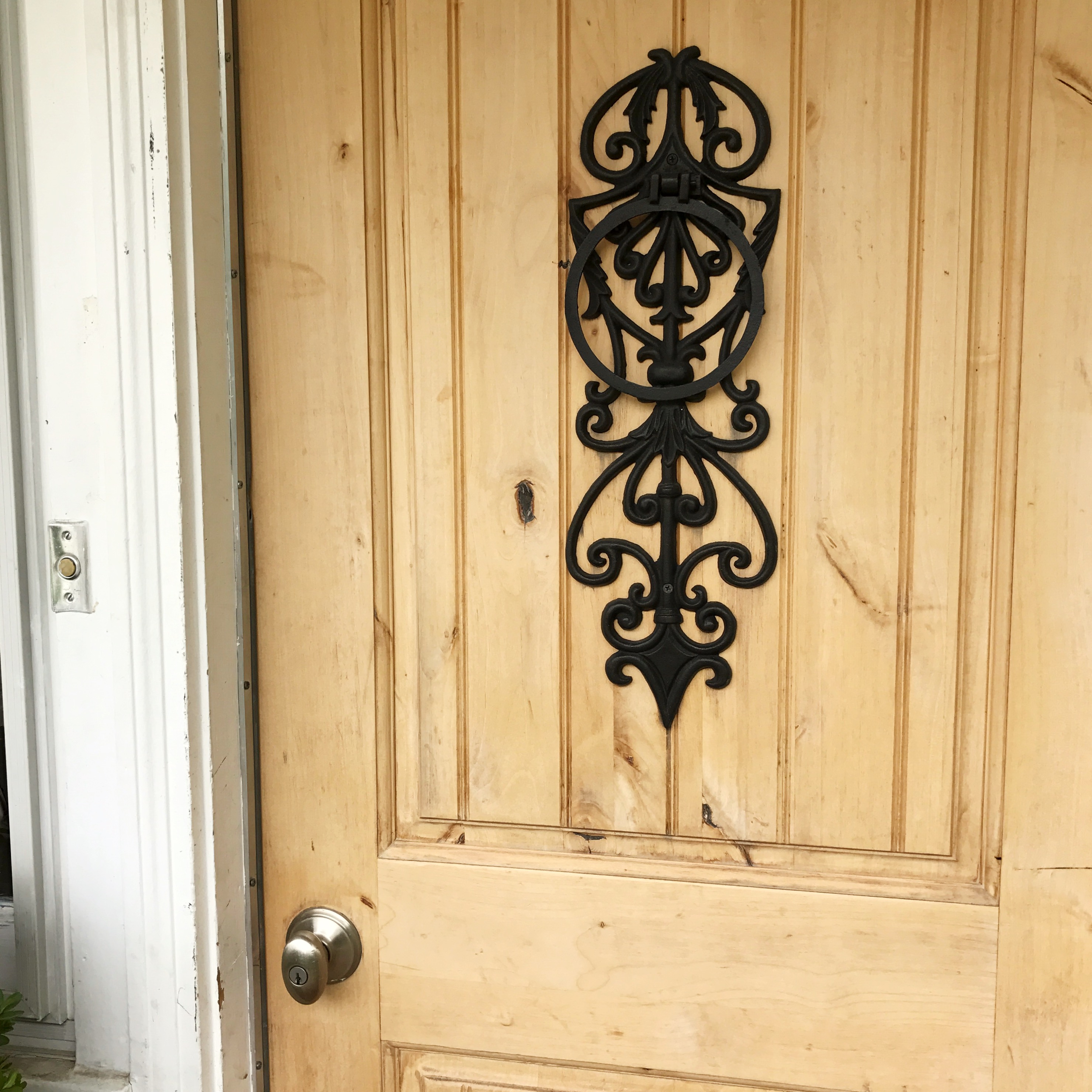 How to Refinish a Wood Exterior Door