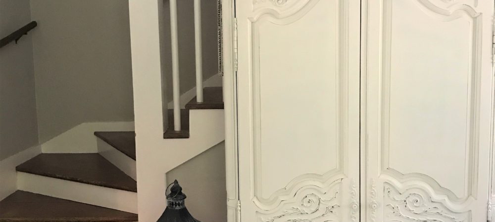 Tips on Chalk Painting Furniture with a Paint Sprayer