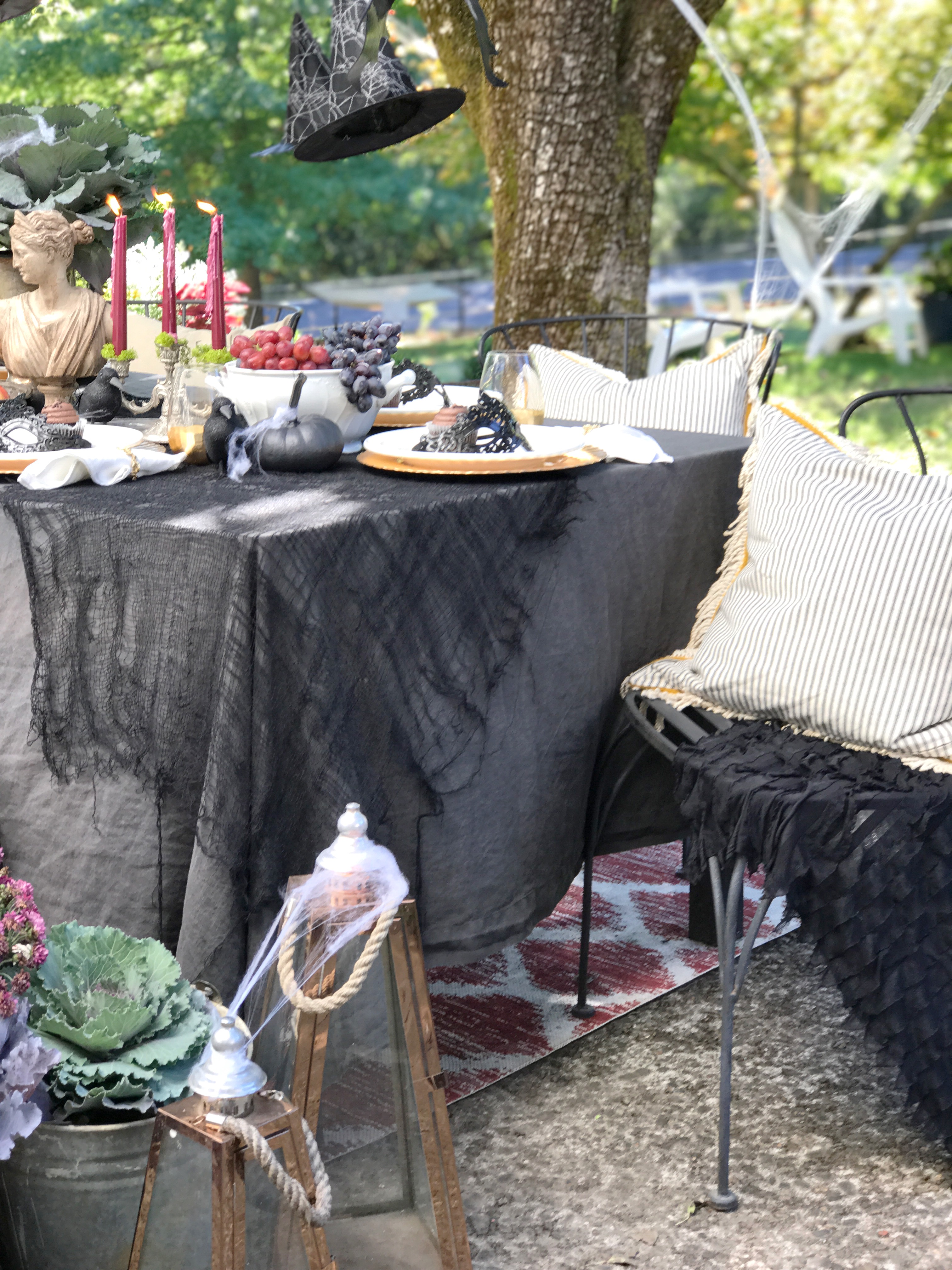 Our Elegant Farmhouse Halloween Tips|chic Halloween Party|Halloween chic|elegant Halloween dinner party|Halloween party themes|Halloween party ideas for adults|Halloween tablescape|Halloween party decor|sophisticated Halloween dinner party|halloween chic|kids parties|halloween party|hallstromhome