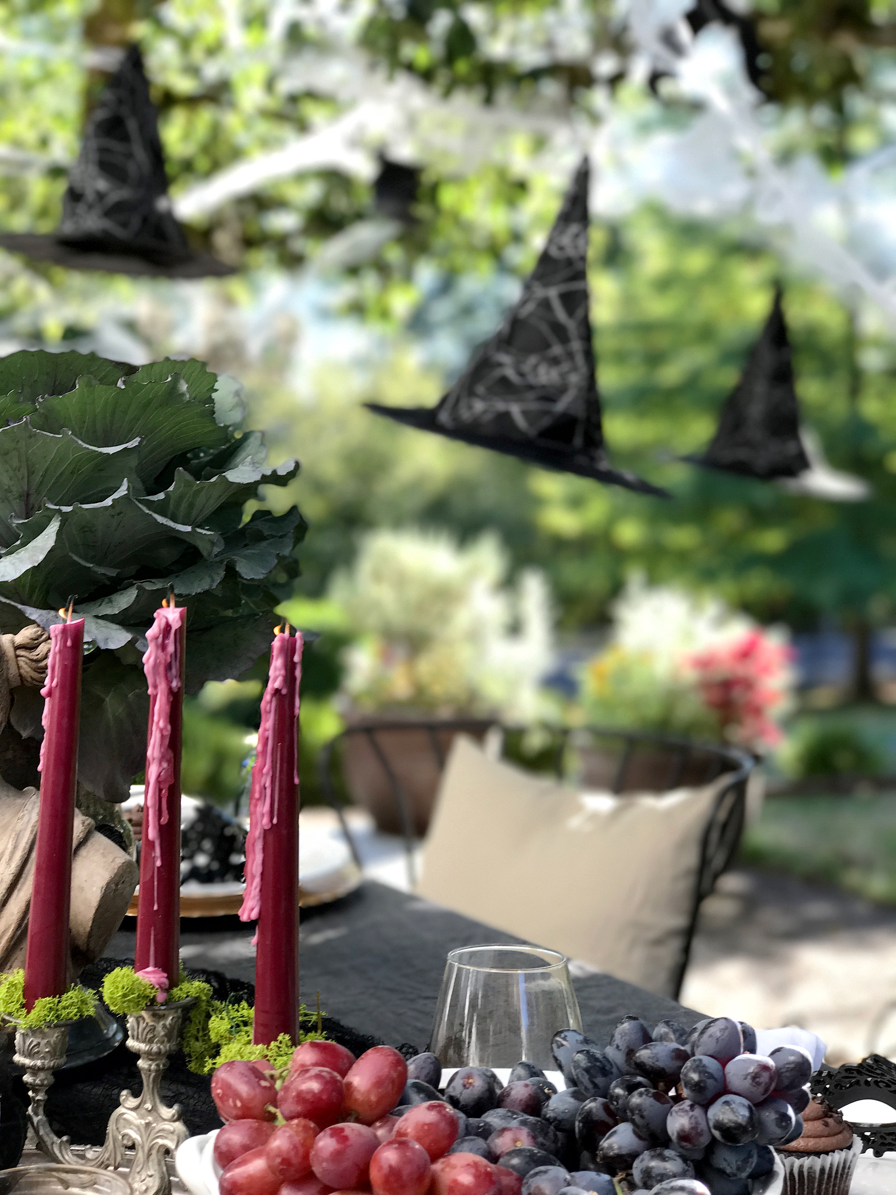 Our Elegant Farmhouse Halloween Tips|chic Halloween Party|Halloween chic|elegant Halloween dinner party|Halloween party themes|Halloween party ideas for adults|Halloween tablescape|Halloween party decor|sophisticated Halloween dinner party|halloween chic|kids parties|halloween party|hallstromhome