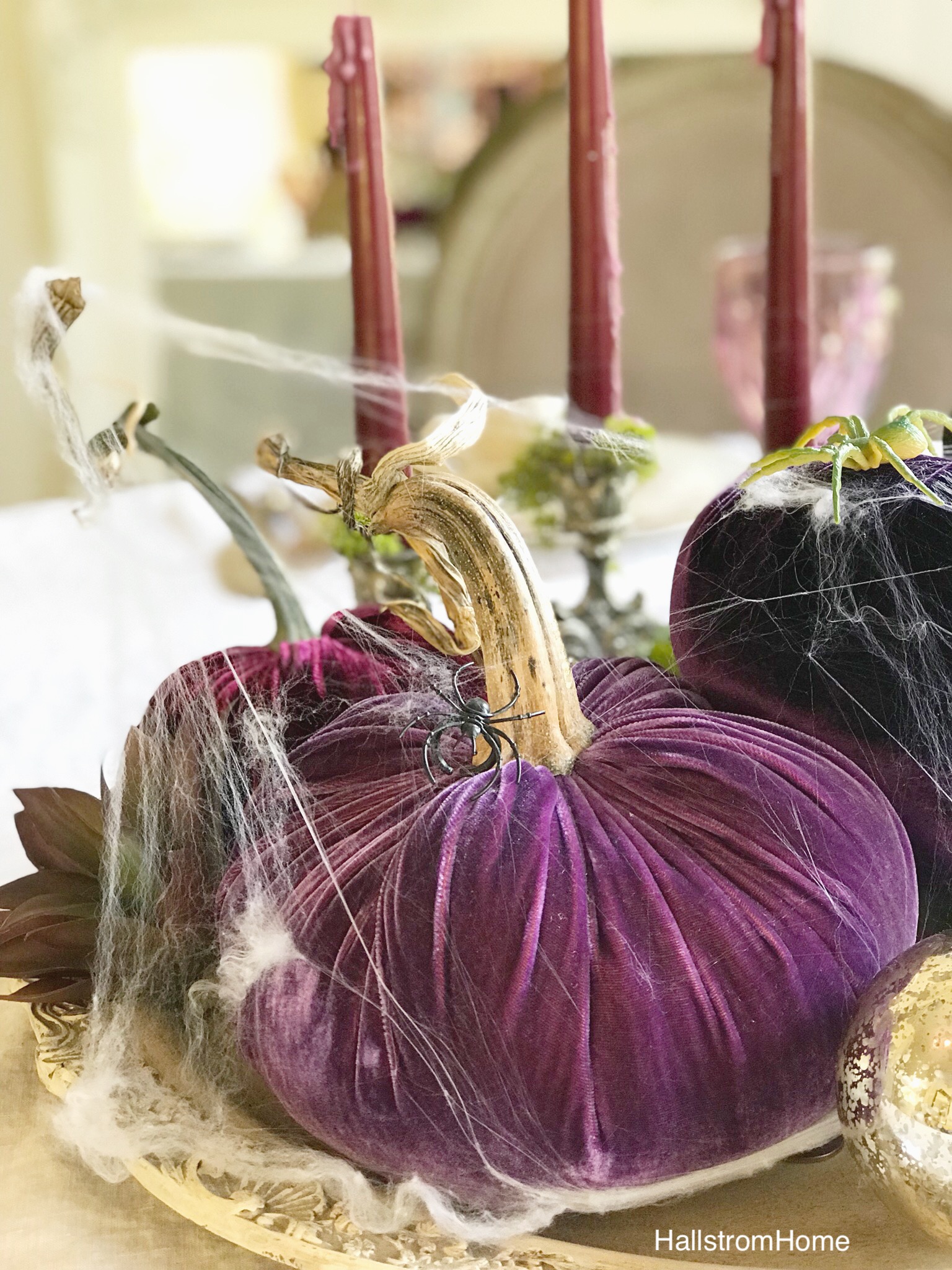 Classy Halloween Table with Just a Little Spooky