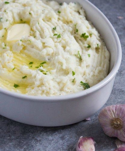 Garlic Cream Cheese Mashed Potatoes