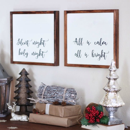 20 Favorite Farmhouse Christmas Signs