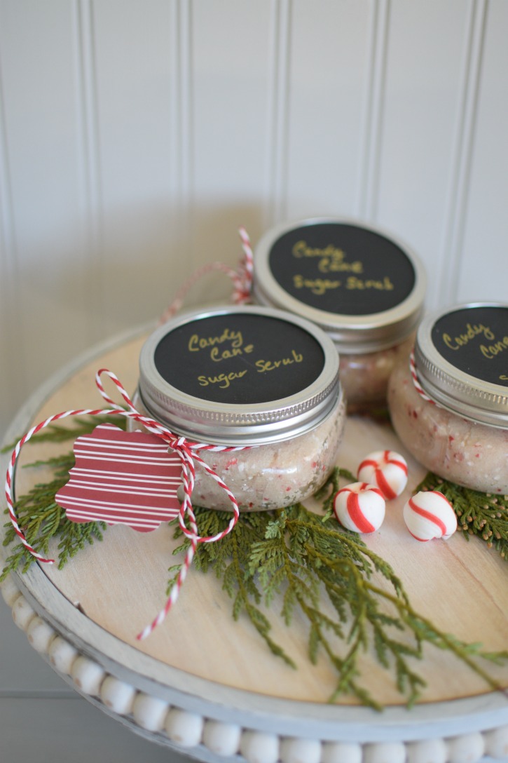 Organic Sugar Scrub That Kids Can Make|easy homemade sugar scrub|diy sugar scrub kids|foot scrub for kids|how to make sugar scrub for gifts|body scrub|christmas gifts|gifts kids can make|diy tutorial sugar scrub|christmas sugar scrub|peppermint sugar scrub|christmas gifts for kids|Hallstromhome