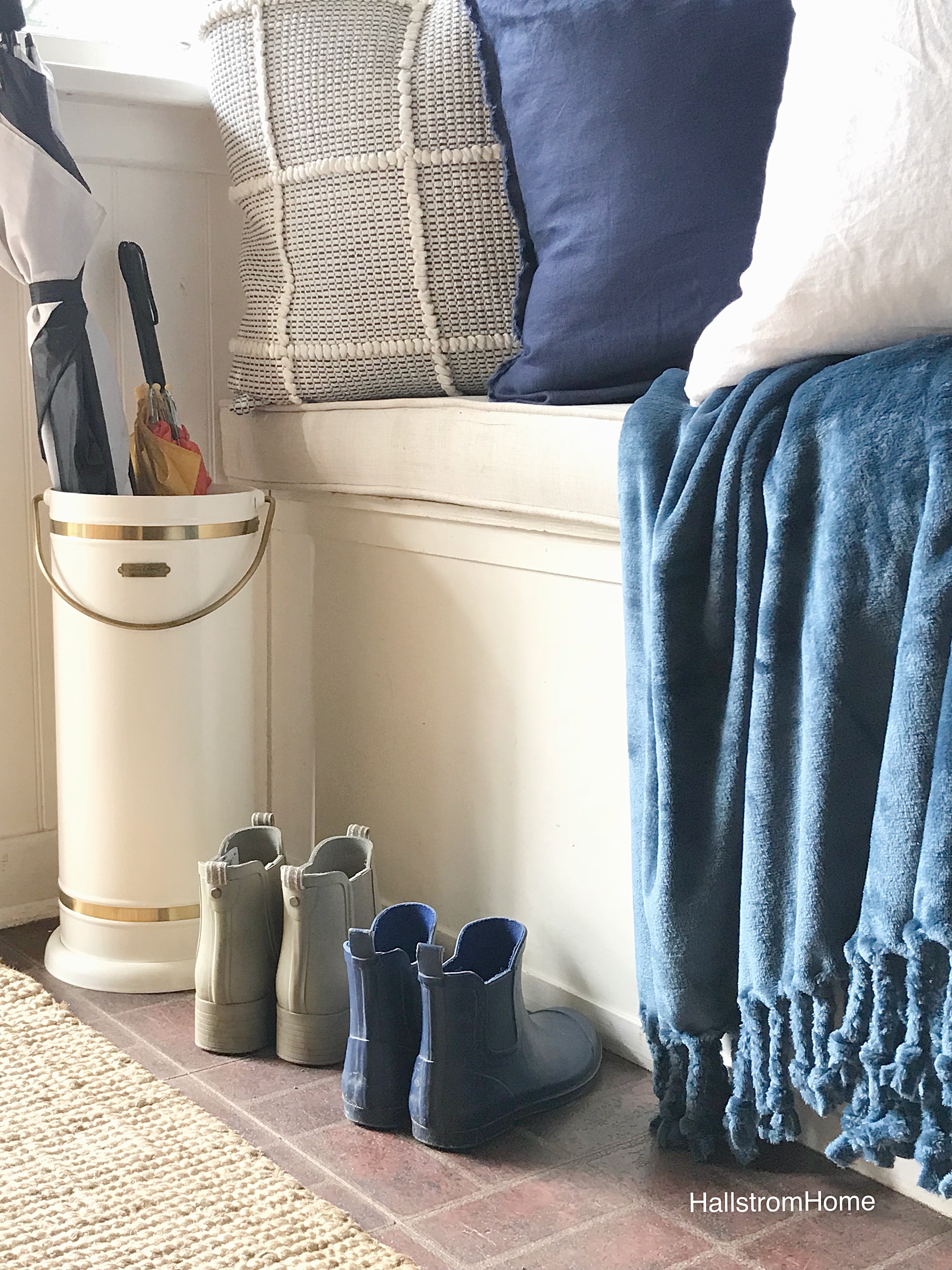 How I Updated the Mudroom for the New Year