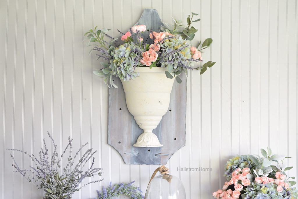 Our 100 Year Old Farmhouse Spring Tour|farmhouse house tours|farmhouse home tour|shabby chic farmhouse|white farmhouse|farmhouse decor|spring home tour|farmhouse decor tour|spring farmhouse decor|