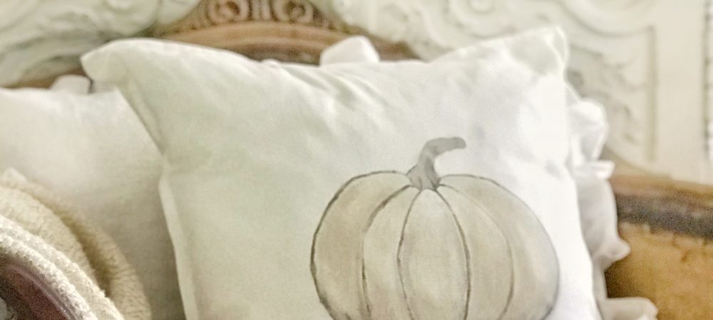 How to Make Cute Hand Painted Pumpkin Pillows for Fall