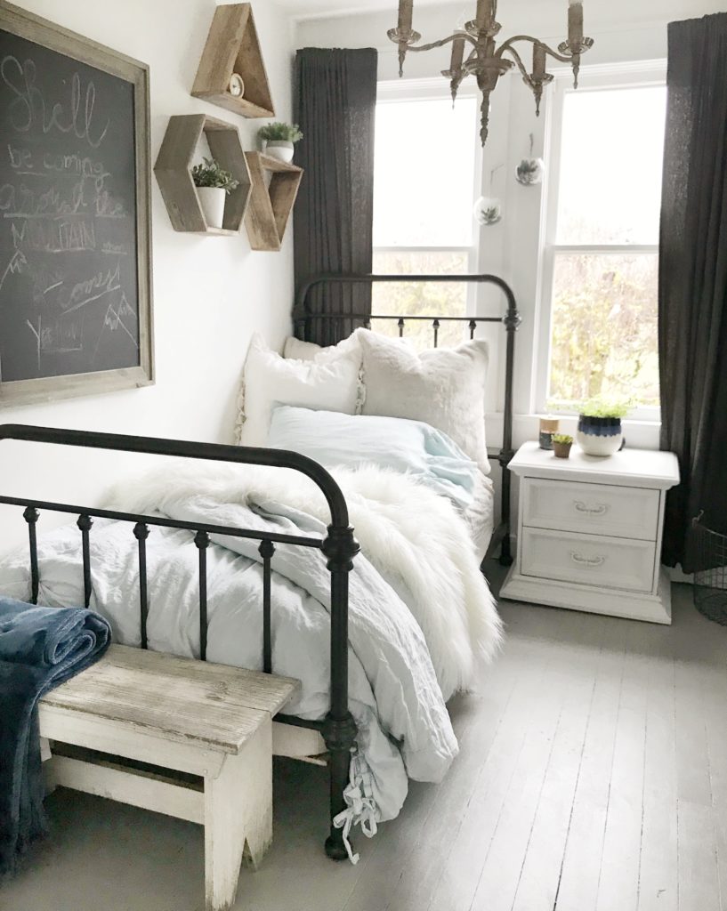 5 Style Tips for a Teen Girls Boho Farmhouse Bedroom – Hallstrom Home