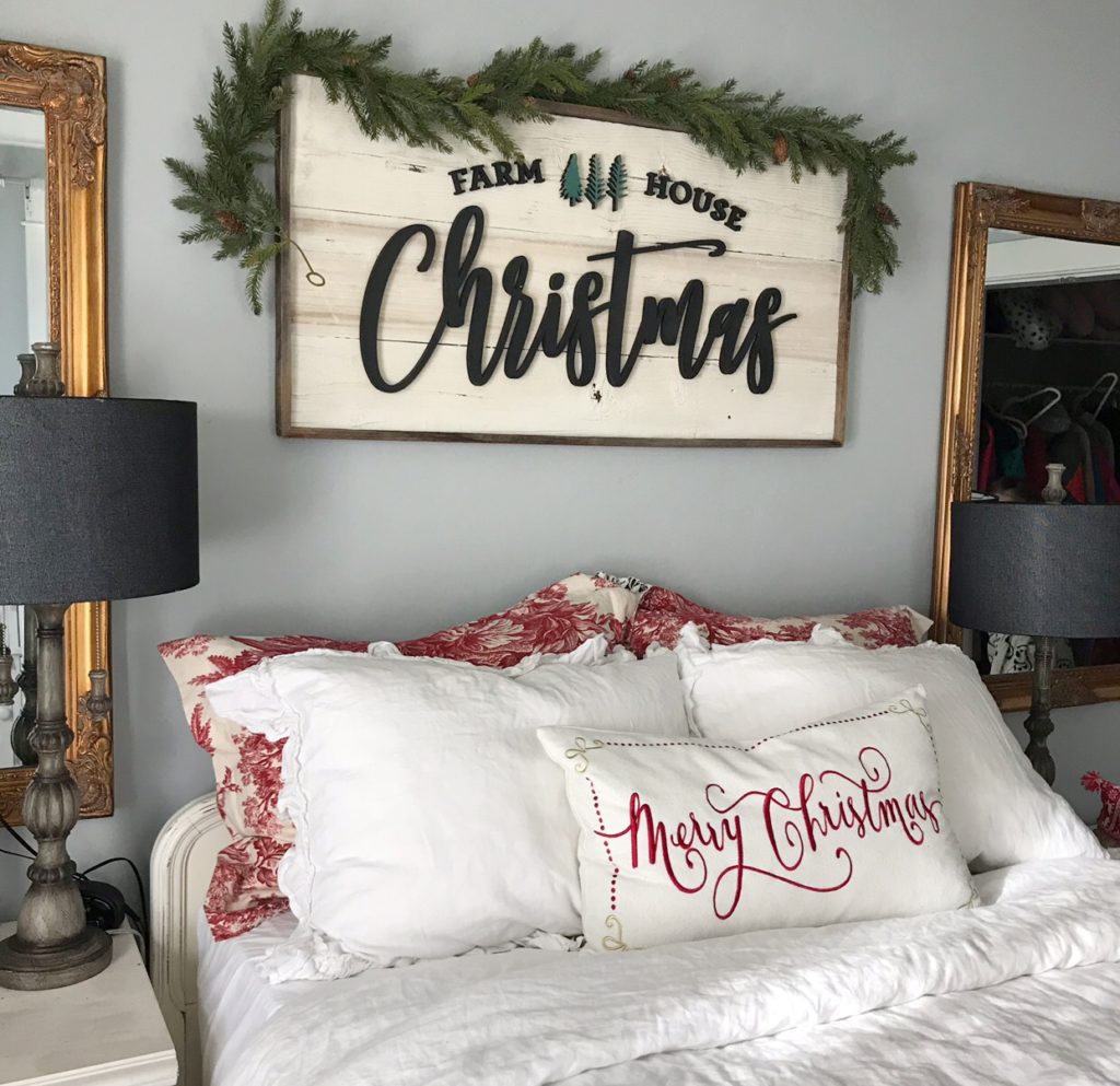 Easy Holiday Bedroom Tips|christmas decorations|christmas bedroom|christmas bedroom ideas|christmas bedroom lights|christmas bedding|linen bedding|christmas linen bedding|how to decorate your bedroom for christmas|christmas room decor|farmhouse christmas|farmhouse christmas bedroom|christmas decor|hallstromhome