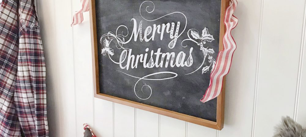 Etsy Shopping Guide for Christmas Shopping|etsy christmas decor|etsy vintage christmas|christmas decorations|farmhouse christmas|farmhouse home decor|christmas decorating|etsy finds|best etsy finds|HallstromHome