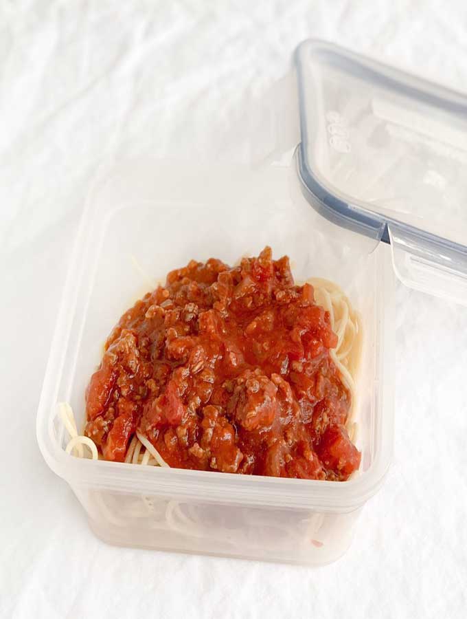 Tom's Famous Spaghetti Sauce with Meat|easy spaghetti sauce|spaghetti meat sauce|homemade spaghetti|easy recipe|best spaghetti sauce|kids recipes|recipe kids will love|best recipe|best spaghetti recipe|quick recipes|easy homemade spaghetti sauce|hallstromhome