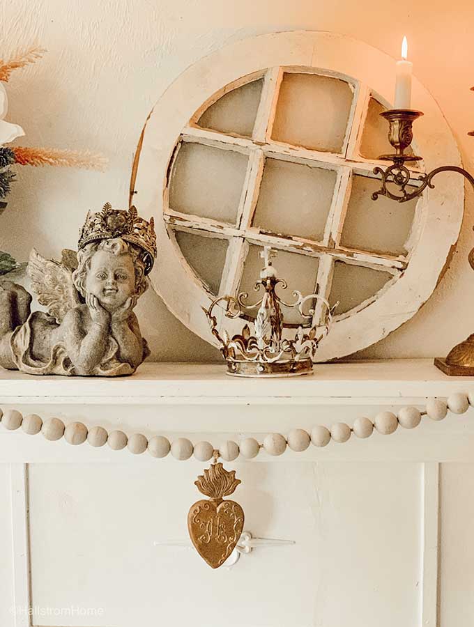 French Country Mantel Decor|country mantel decorating ideas|french country mantel|french country decor|mantel decor ideas|spring mantel decor|farmhouse mantel decor|everyday mantel decor|shabby chic|french farmhouse|hallstromhome