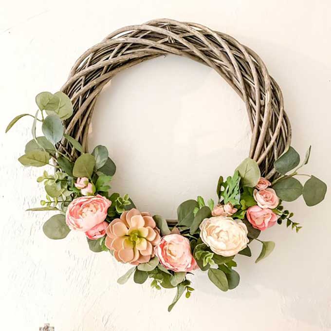 Spring Wreath Ideas|unique Spring wreath ideas|spring wreath diy|wreath diy|easter wreath|succulent wreath|boxwood wreath|cotton stem wreath|bicycle wreath|floral wreath|Spring wreath Pinterest|diy wreath ideas|how to make a floral wreath|Spring wreath ideas with burlap|grapevine wreath for spring|Spring wreath ideas for front door|spring diy|kids diy|easy diy|homemade Spring wreath ideas|Hallstrom Home