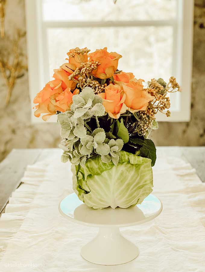 DIY Cabbage Flower Arrangement|cabbage arrangement|floral arrangement|mothers day arrangement|diy floral arrangements|how to make a flower arrangement|floral arrangement for Spring|tablescape for Spring|how to make Spring floral arrangements|Spring bouquet|farmhouse tablescape|spring decor|spring tutorial|spring diy|Hallstrom Home