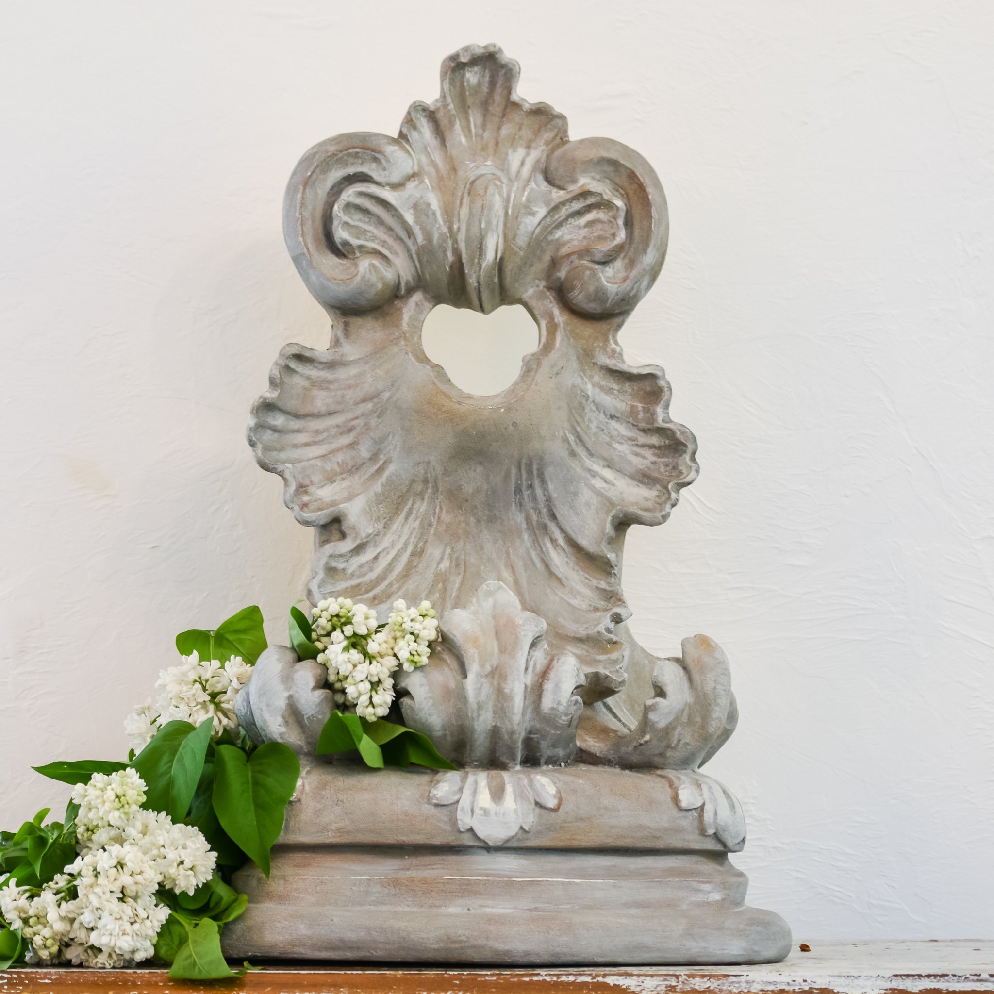 Farmhouse Decor by Hallstrom Home