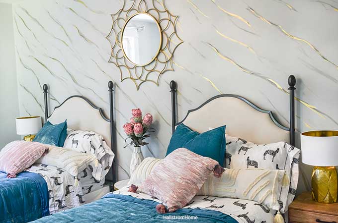 7 Tips to Boho Your Girls Bedroom |boho bedroom|bohemian bedroom ideas|modern boho|modern bohemian|boho style|bohemian wall decor|bedroom update|girls room|girls boho room|seating area|hangout sitting area|Hallstrom Home