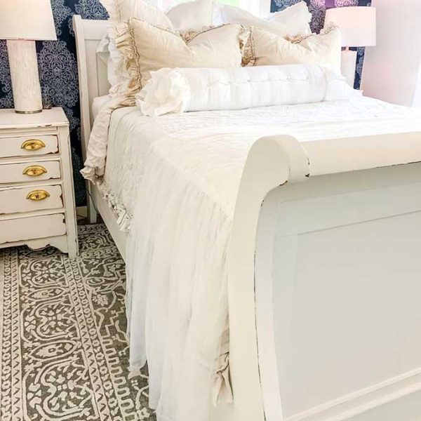 How to Get a Smooth Finish with Chalk Paint Hallstrom Home