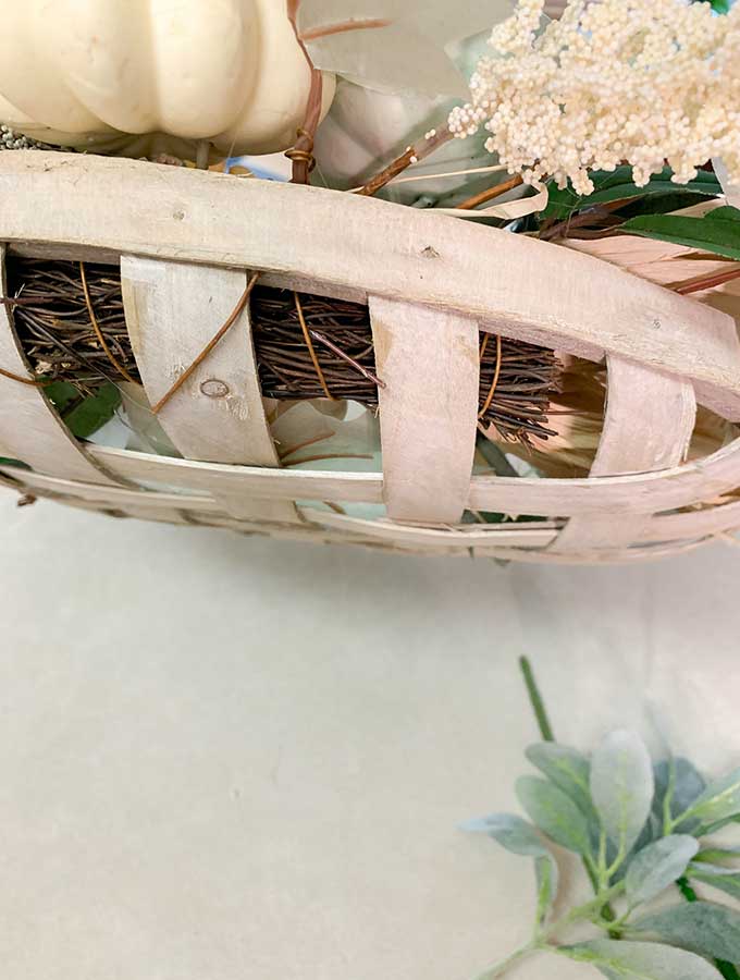 Tobacco Basket Wall Hanging with Flowers |tobacco basket decor|tobacco basket wreath|farmhouse wreath|farmhouse wall decor|shabby chic decor|farmhouse style|tobacco basket decor|farmhouse tobacco wreath|pumpkin decor|pumpkin tobacco wreath|outdoor wreath|hallstrom home