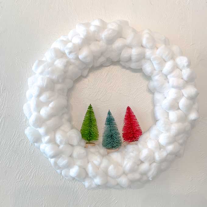 DIY Cotton Ball Wreath Tutorial/ holiday mantle decor/ kids craft/ White Christmas wreath/ Farmhouse Christmas wreath tutorial/ Easy holiday craft/wreath craft\Christmas Craft\colorful Christmas\christmas decor\shabby chic christmas\HallstromHome