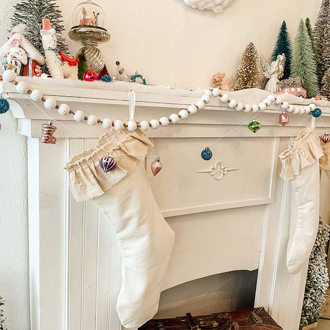 DIY Cotton Ball Wreath Tutorial/ holiday mantle decor/ kids craft/ White Christmas wreath/ Farmhouse Christmas wreath tutorial/ Easy holiday craft/wreath craft\Christmas Craft\colorful Christmas\christmas decor\shabby chic christmas\HallstromHome