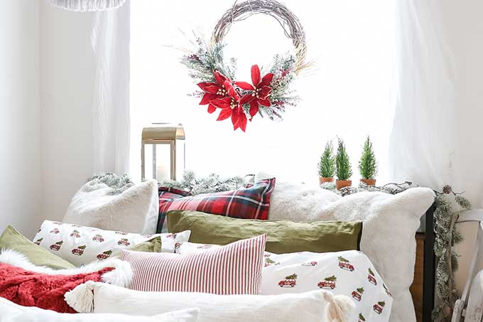 How to Decorate Your Bedroom for Christmas in 6 Steps |Christmas Bedroom|easy Christmas|farmhouse Christmas|merry Christmas|farmhouse Style|copper mugs|merry Christmas|cottage Christmas|easy Christmas Style|pom pom pillow|christmas style|easy christmas bedroom|diy Christmas|plaid Christmas|Holiday decor|holiday home style|Hallstrom Home