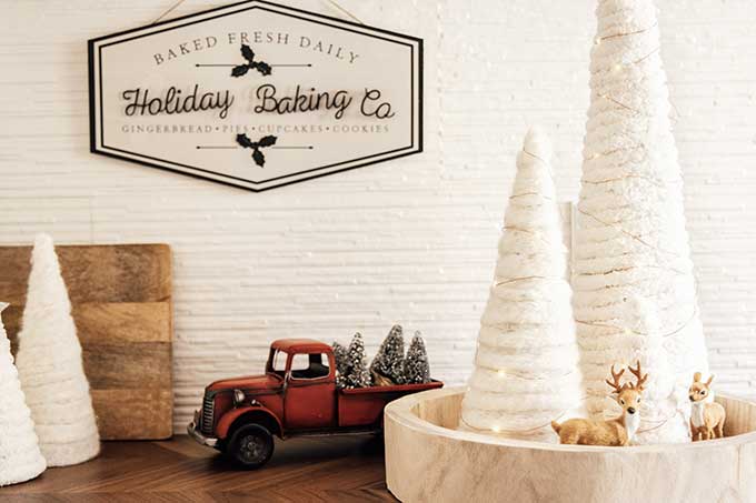 DIY Holiday Yarn Trees By Sweet Society