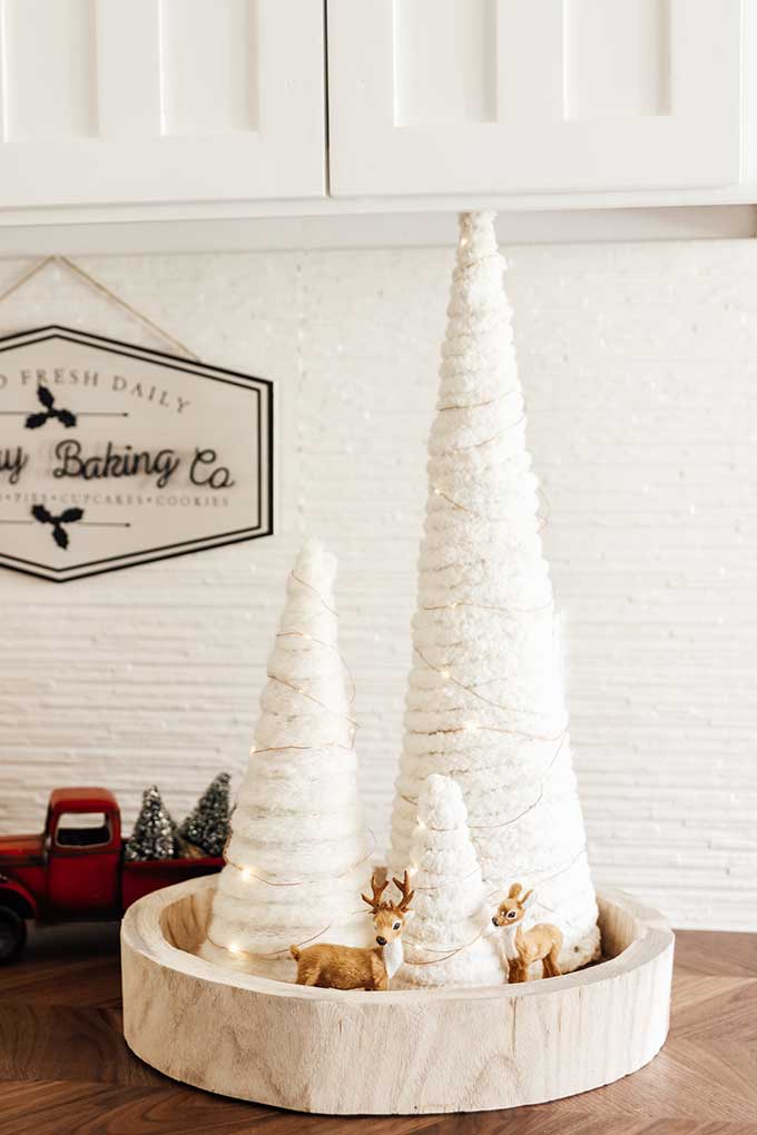 Yarn Tree Diy With Twinkle Lights Hallstrom Home