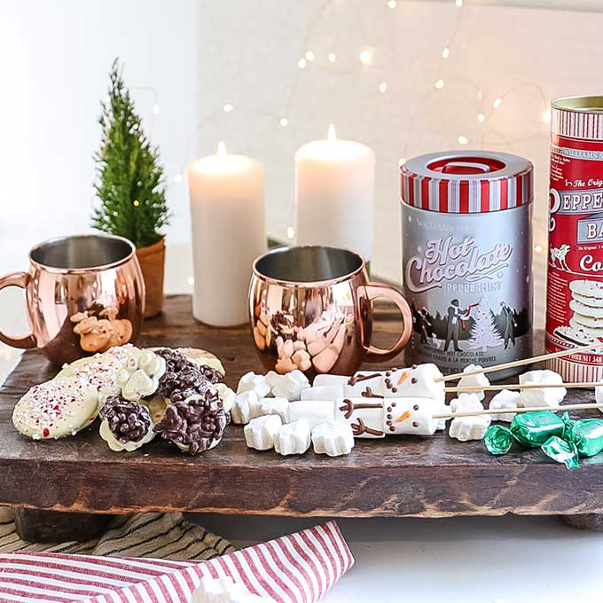 5 Tips to Make A Hot Cocoa Charcuterie Board |Christmas Charcuterie Board|Holiday Party|Party Planning|Christmas Charcuterie Board|Copper Mugs|Hot Cocoa Party| Hot Chocolate Party|Dessert Tray|Farmhouse Christmas|White Christmas|Christmas Gifts|Christmas DIY|Holiday DIY|Kids Christmas|Hallstrom Home