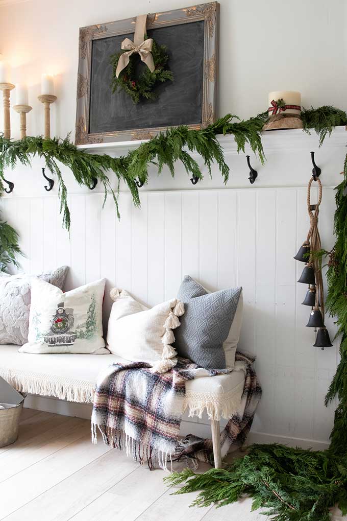 Farmhouse Entry with Fresh Holiday Garland |Christmas decor|farmhouse Christmas|farmhouse entryway|white farmhouse|christmas garland|decorate for christmas|shabby chic home|shabby chic decor|farmhouse style|christmas chalk board|christmas wreath|christmas garland|Hallstrom home