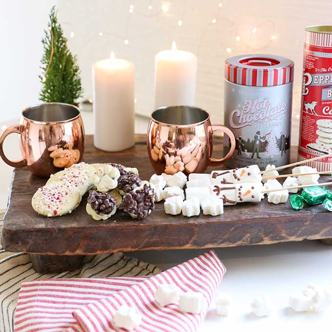 5 Tips to Make A Hot Cocoa Charcuterie Board |Christmas Charcuterie Board|Holiday Party|Party Planning|Christmas Charcuterie Board|Copper Mugs|Hot Cocoa Party| Hot Chocolate Party|Dessert Tray|Farmhouse Christmas|White Christmas|Christmas Gifts|Christmas DIY|Holiday DIY|Kids Christmas|Hallstrom Home