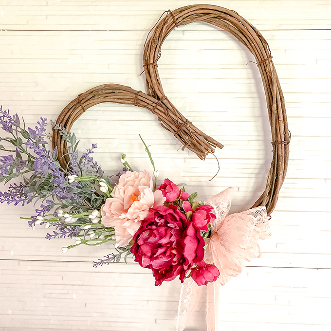 DIY Heart Wreath Tutorial |heart wreath|grapevine wreath|wreath diy|valentines wreath|diy wreath|wreath tutorial|floral wreath|farmhouse wreath|shabby chic wreath|shabby chic decor|romantic home|kitchen update|farmhouse kitchen|white kitchen|white farmhouse|shabby chic|french home|french style|french valentines|shabby chic valentines|hallstrom Home