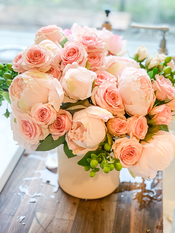 10 Tips For Making Realistic Faux Flower Centerpieces 