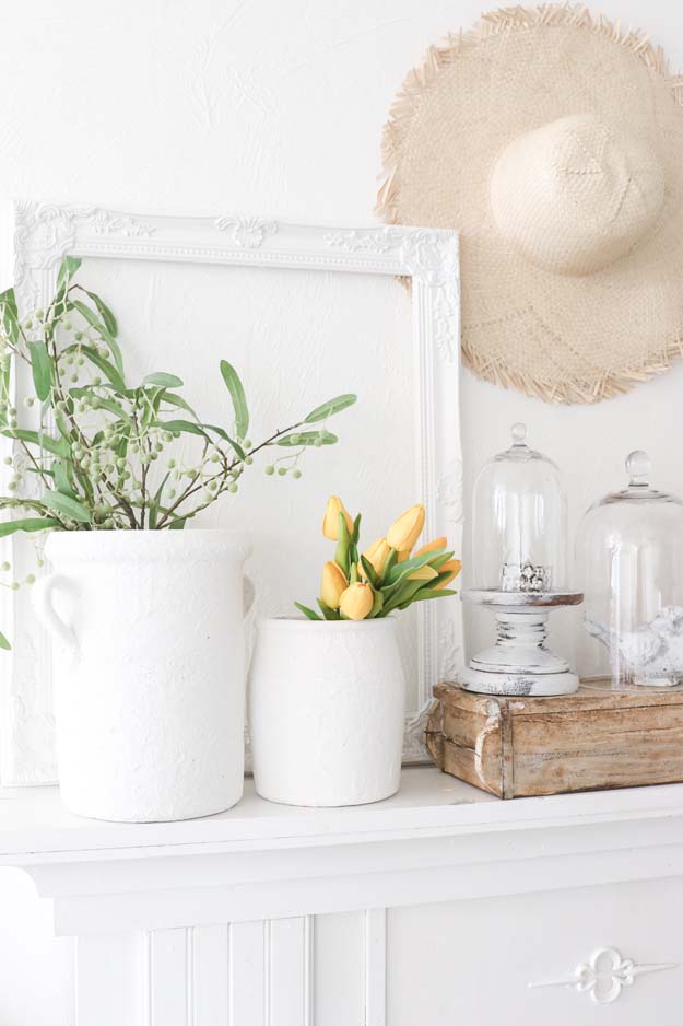 Spring Mantel Decor Trends |modern mantel|mantel decor|styling tips|white farmhouse|farmhouse decor|farmhouse style|boho decor|Terra cotta pots|wood home decor|wood farmhouse|white decor|spring decor|spring style|spring mantel|spring farmhouse|Hallstrom Home