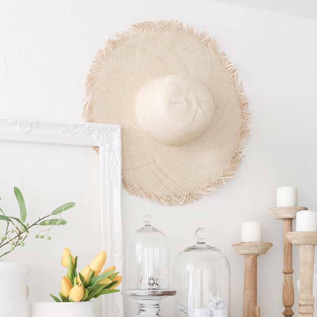 Spring Mantel Decor Trends |modern mantel|mantel decor|styling tips|white farmhouse|farmhouse decor|farmhouse style|boho decor|Terra cotta pots|wood home decor|wood farmhouse|white decor|spring decor|spring style|spring mantel|spring farmhouse|Hallstrom Home