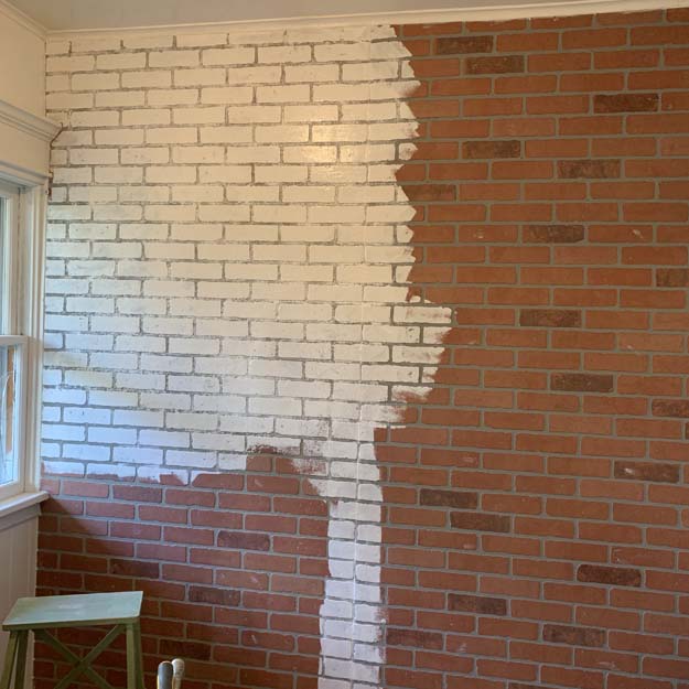How to Install Faux Brick Wall |faux brick|faux brick panel|how to paint faux brick|install faux brick|farmhouse brick wall|accent wall|brick wall accent|faux brick accent wall|how to hide wall seams|how to hide seems in brick paneling|farmhouse decor|farmhouse accents| Hallstrom Home